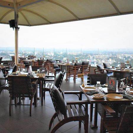 Sayaji Kolhapur Hotel Ngoại thất bức ảnh