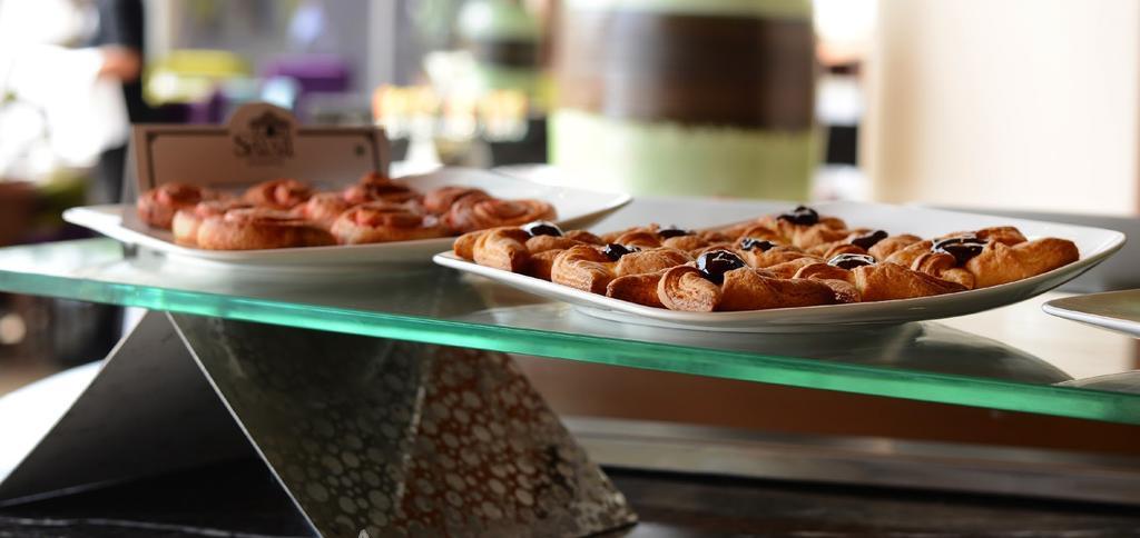 Sayaji Kolhapur Hotel Ngoại thất bức ảnh