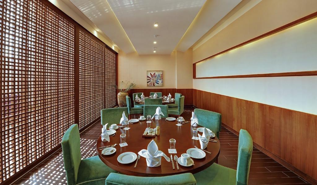 Sayaji Kolhapur Hotel Ngoại thất bức ảnh