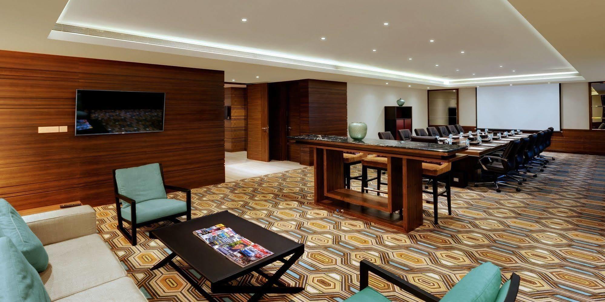 Sayaji Kolhapur Hotel Ngoại thất bức ảnh